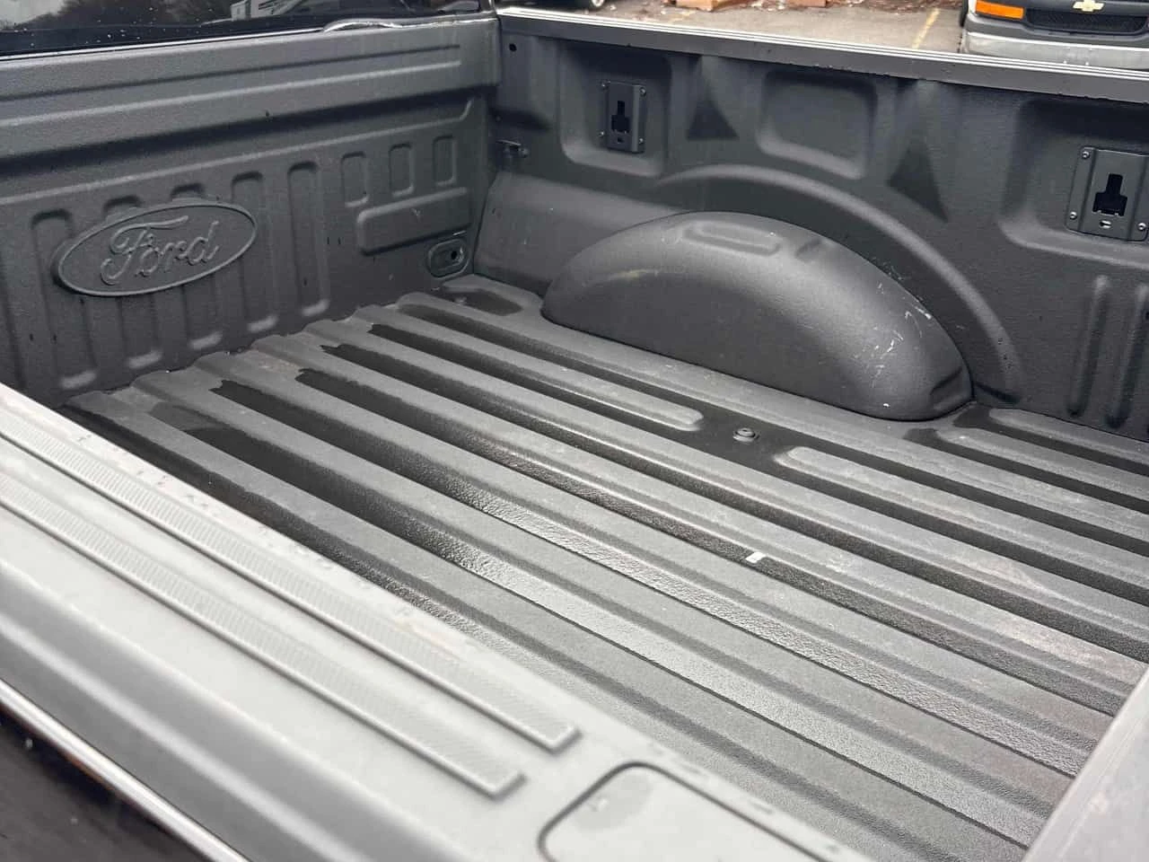 Ford F150 * XLT 4WD SuperCrew 5.5' Box * CARFAX * ЦЕНА Д, снимка 7 - Автомобили и джипове - 54520702