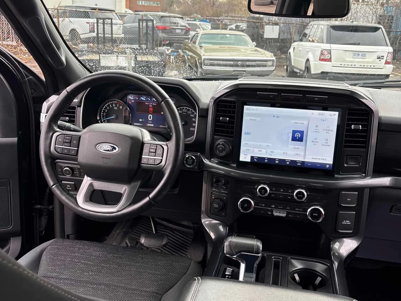 Ford F150 * XLT 4WD SuperCrew 5.5' Box * CARFAX * ЦЕНА Д, снимка 13 - Автомобили и джипове - 54520702