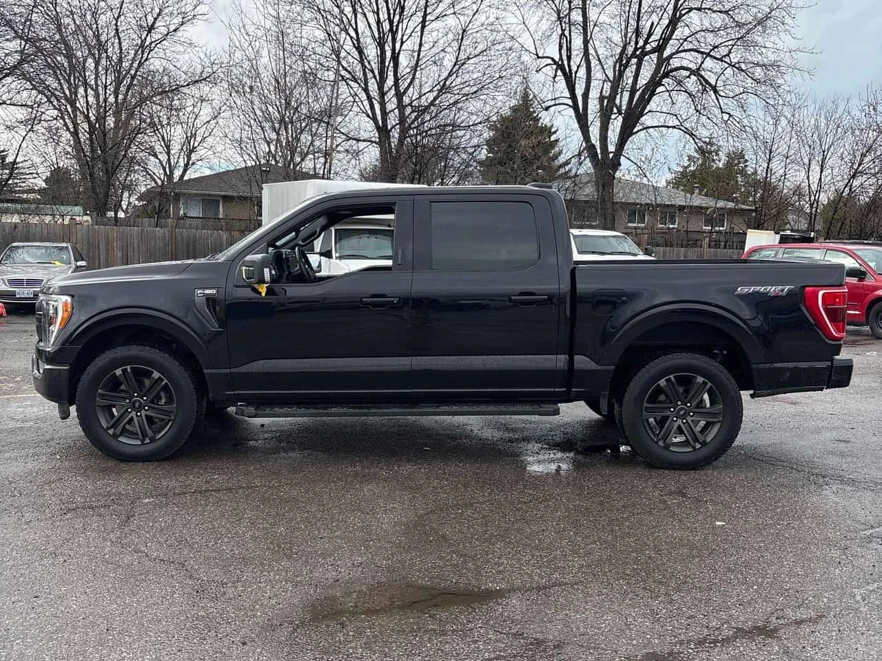 Ford F150 * XLT 4WD SuperCrew 5.5' Box * CARFAX * ЦЕНА Д, снимка 2 - Автомобили и джипове - 54520702