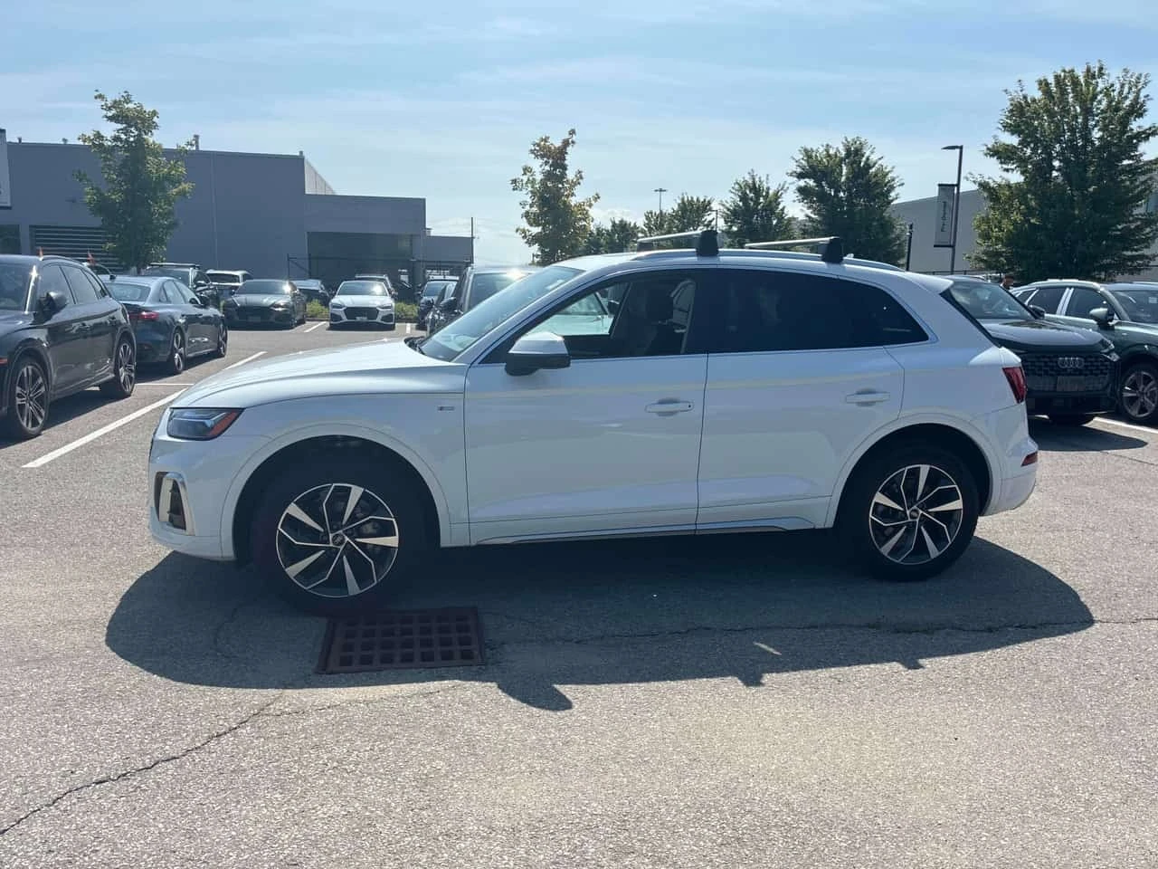 Audi Q5 * Progressiv * CARFAX * ОПЦИЯ ЗА ФИНАНСИРАНЕ, снимка 2 - Автомобили и джипове - 55772057