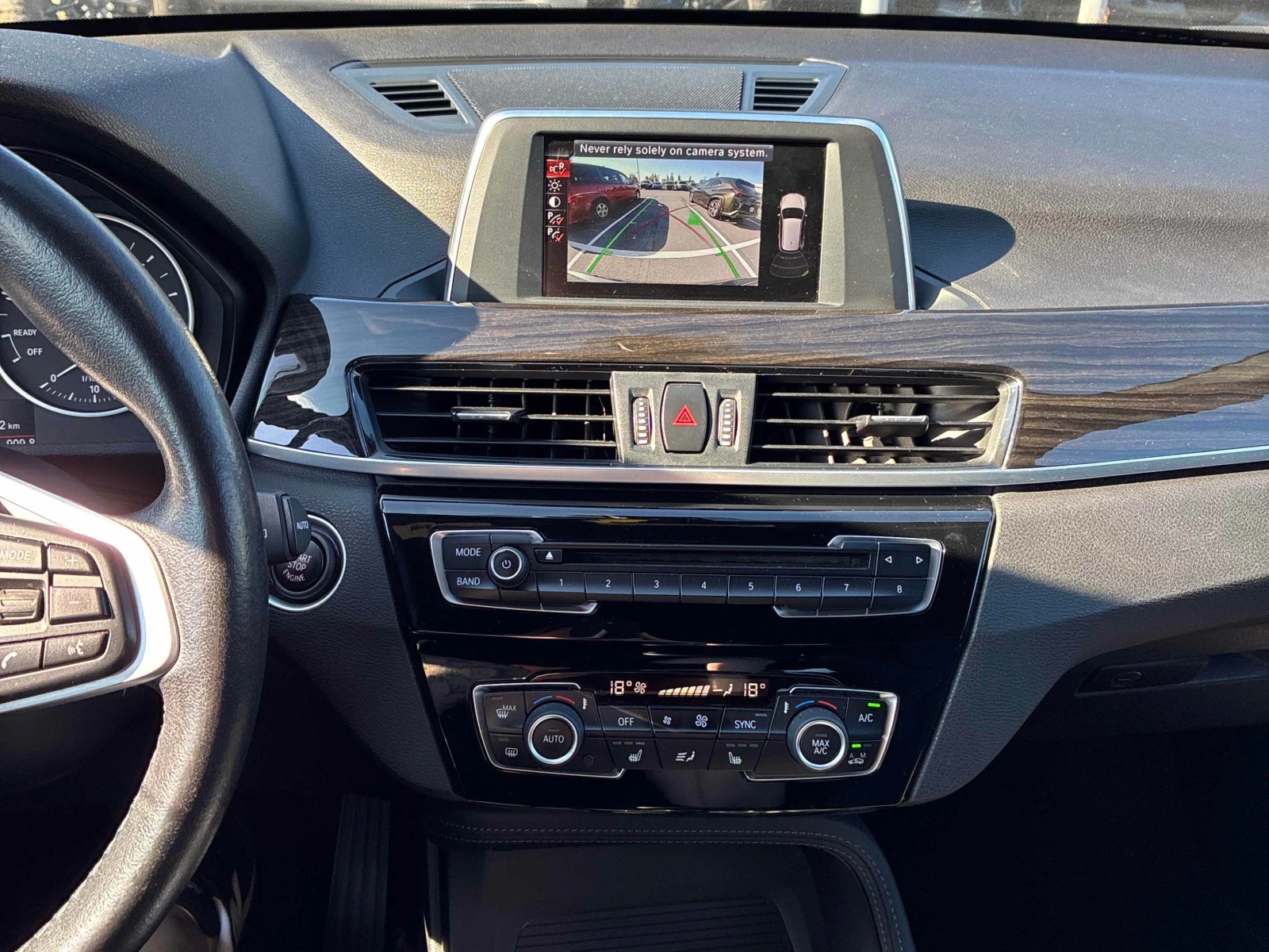 BMW X1 * xDrive28i * АВТОКРЕДИТ * ПРЕДСТАВИТЕЛСТВО, снимка 9 - Автомобили и джипове - 55927128