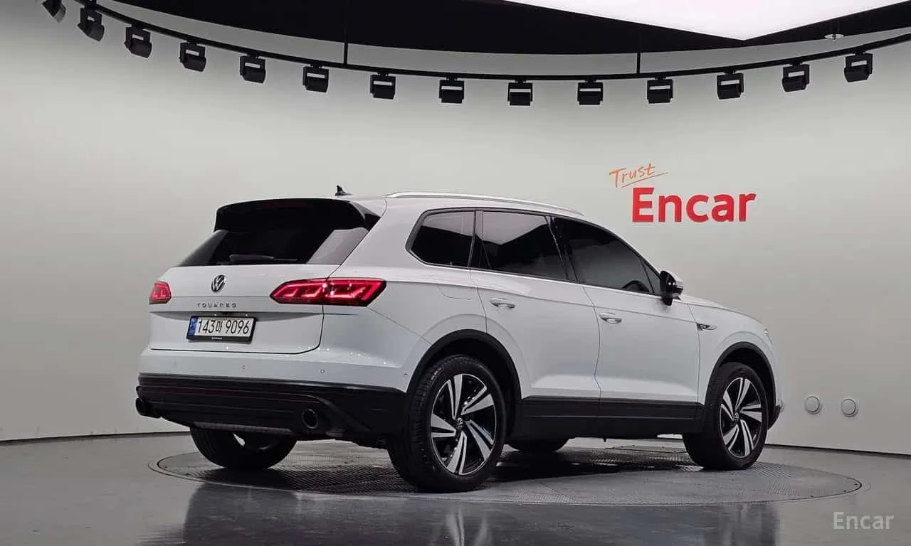 VW Touareg * 3.0 TDI Premium * ���� �� �� | Mobile.bg � ����������� 2