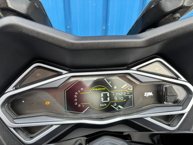 Sym Cruisym 300 Abs TC, снимка 8 - Мотоциклети и мототехника - 52697443