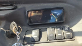 Багер Volvo ECR25, снимка 11