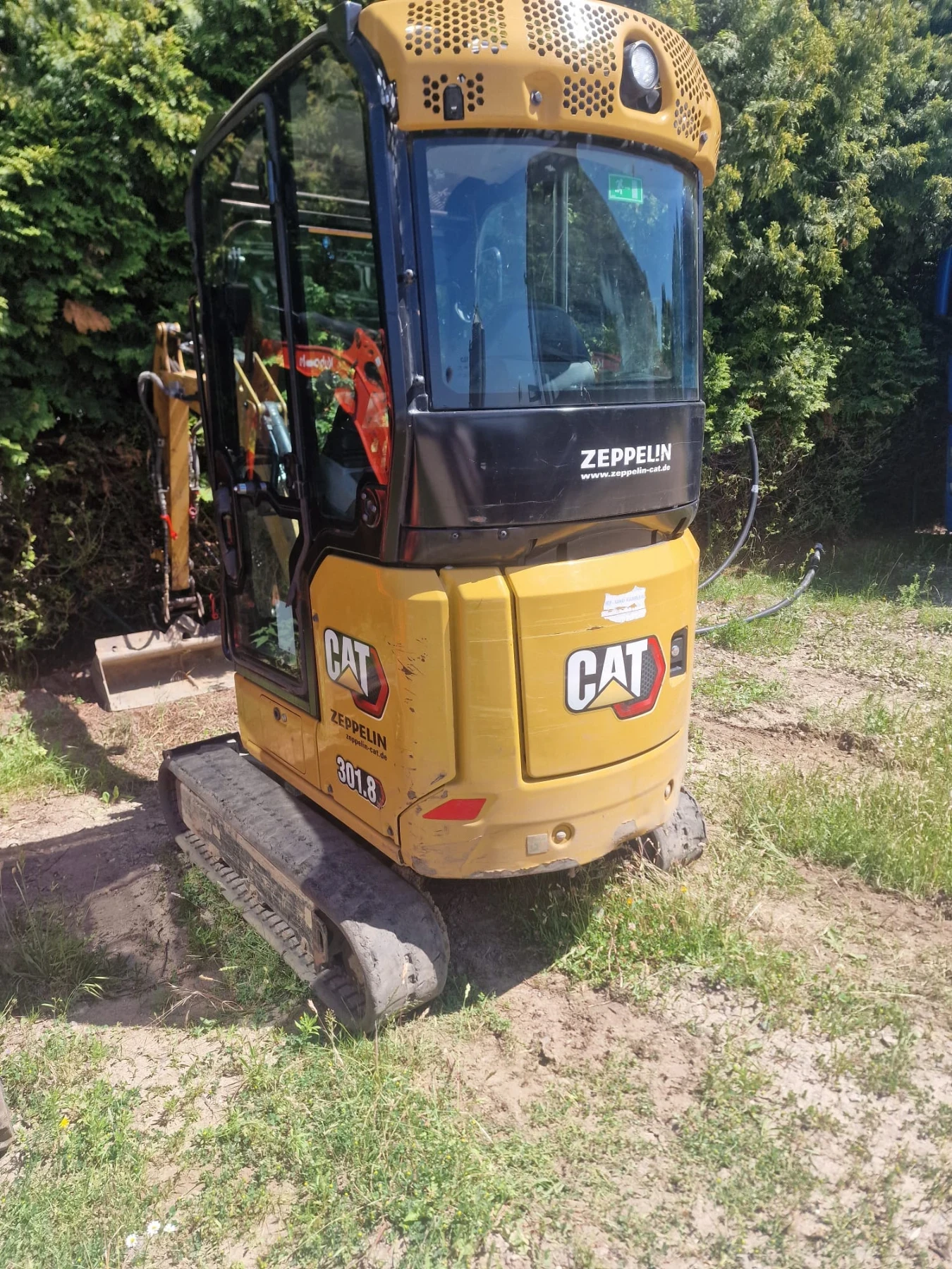 Багер Cat 301.8, снимка 2 - Индустриална техника - 55159865
