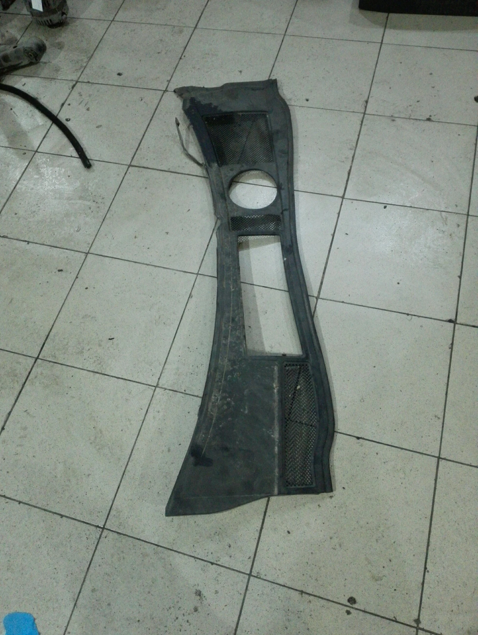 ���� ��� ������ �������� ���� �6 (7) | Mobile.bg � ����������� 1