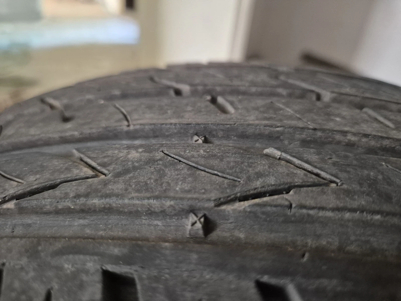 ���� 215/70R16 | Mobile.bg � ����������� 2