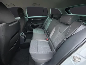 Skoda Octavia TSI* CAM* DISTR* LED* CARPLAY* , снимка 17