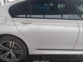 BMW 750 4.4l I xDrive, снимка 12