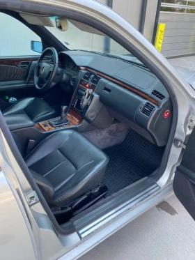 Mercedes-Benz E 250 2.5TD ELEGANCE , снимка 8