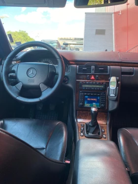 Mercedes-Benz E 250 2.5TD ELEGANCE , снимка 9