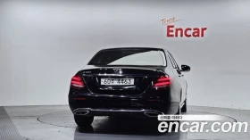 Mercedes-Benz E 200, снимка 4