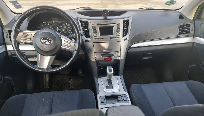 Subaru Outback БЕЗУПРЕЧНА!, снимка 8 - Автомобили и джипове - 48741436