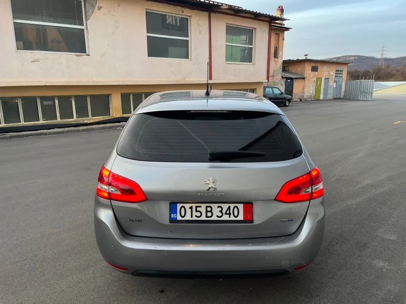 Peugeot 308 1.6HDI 99hp * LED * Navi * Bluetooth, снимка 4 - Автомобили и джипове - 49132750