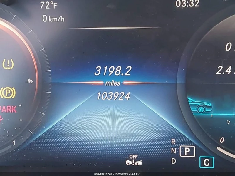 Mercedes-Benz C 300 * 4MATIC * CARFAX * БЕЗ ПЪРВОНАЧАЛНА ВНОСКА, снимка 15 - Автомобили и джипове - 52888418