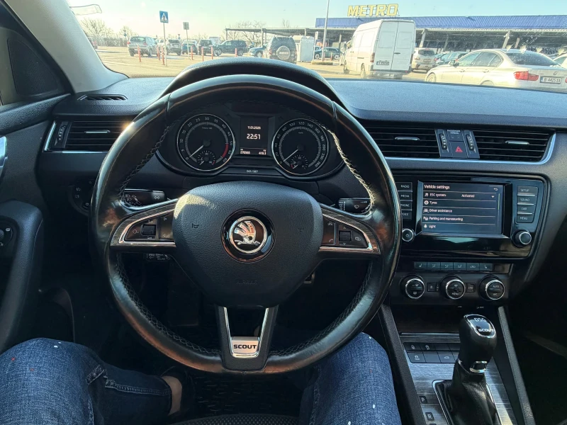 Skoda Octavia 2.0TDI SCOUT, снимка 11 - Автомобили и джипове - 53075817