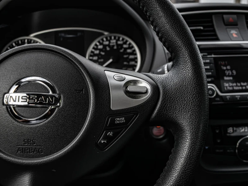 Nissan Sentra SV* CarFax* АвтоКредит* (ЦЕНА ДО БГ), снимка 6 - Автомобили и джипове - 53276254