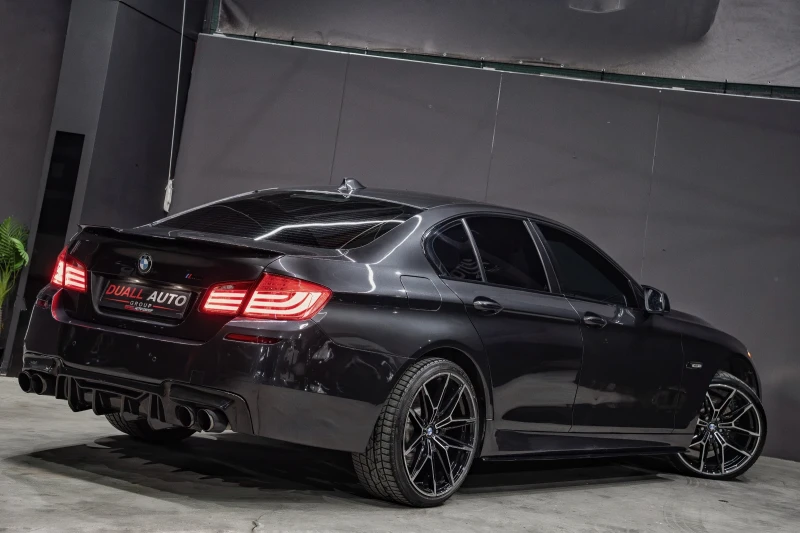 BMW 530 M-PERFORMANCE / 8ZF / AMBIENT / 20 zoll, снимка 7 - Автомобили и джипове - 53336360