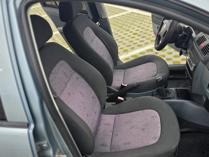 Skoda Fabia 1.2 Бензин , снимка 12 - Автомобили и джипове - 53432673