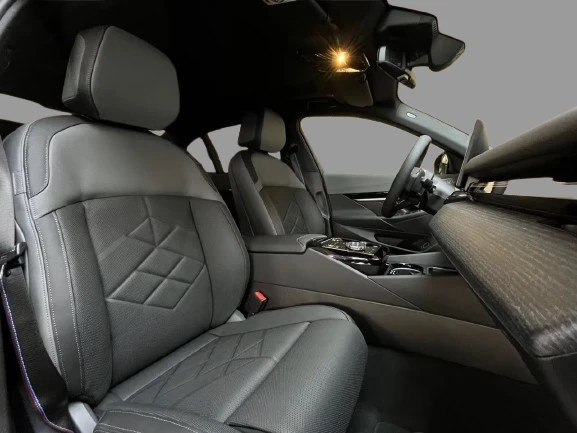 BMW 540 d xDrive M-Sport Pro = NEW = Гаранция - изображение 9
