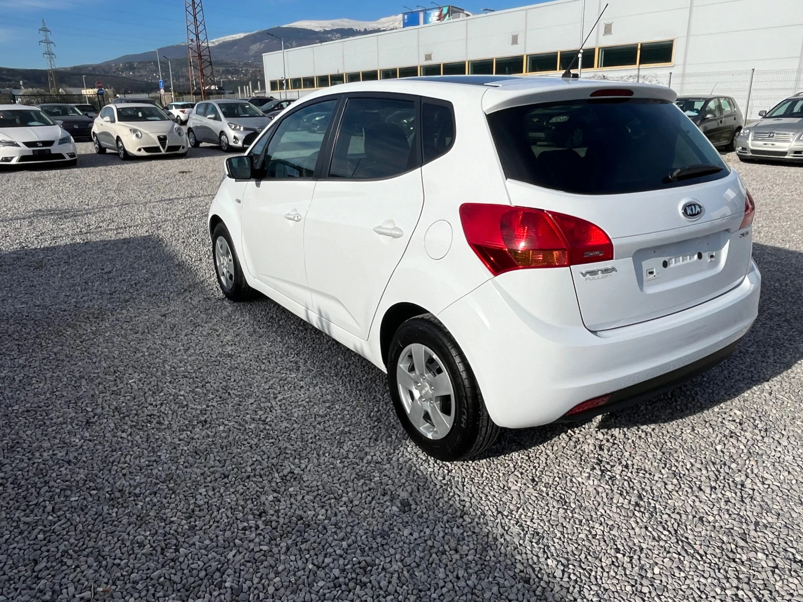 Kia Venga 1.4CRDI-90k.c. FULLSKY /Панорама/ - изображение 4