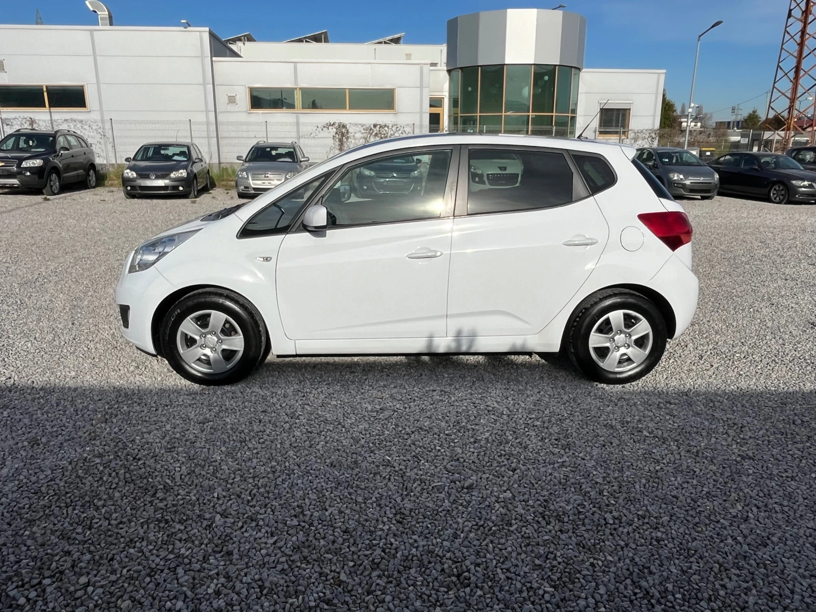 Kia Venga 1.4CRDI-90k.c. FULLSKY /Панорама/ - изображение 3