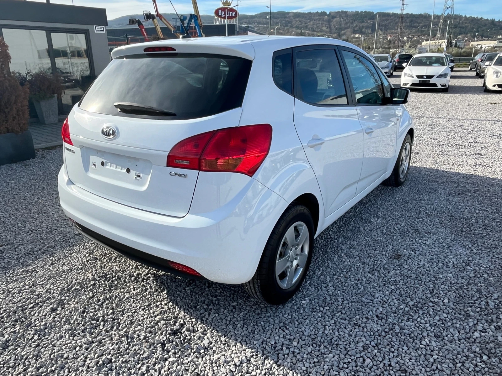 Kia Venga 1.4CRDI-90k.c. FULLSKY /Панорама/ - изображение 6