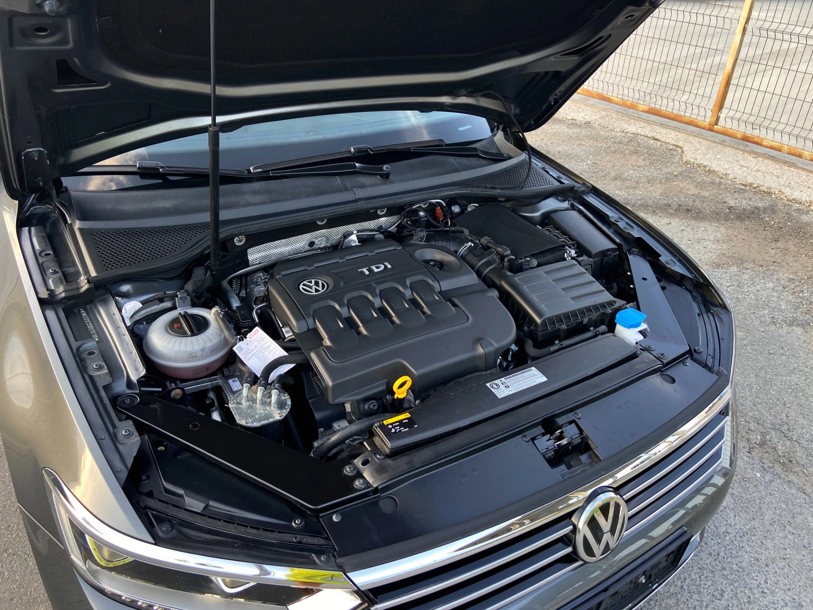 VW Passat 8 2.0TDI HIGHLINE* 127 000*  | Mobile.bg   14