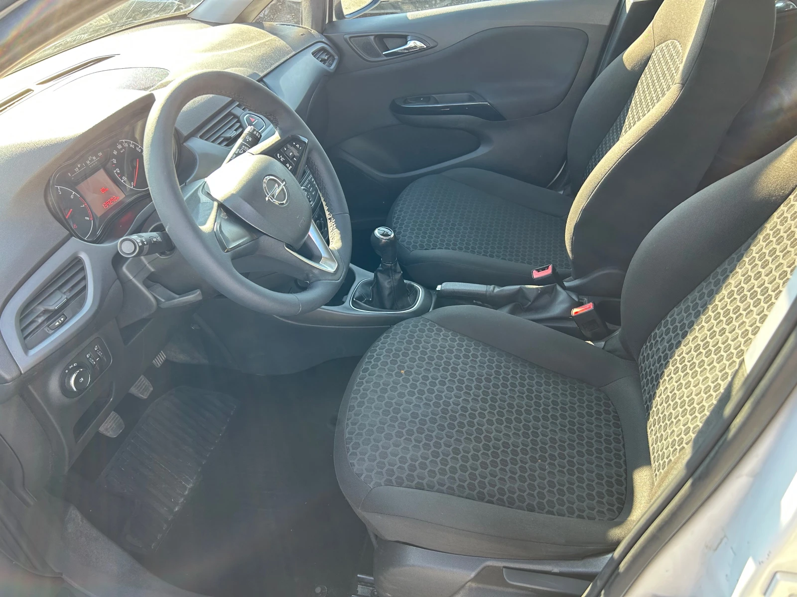 Opel Corsa 1.4I 16V EURO6B GAS - изображение 9