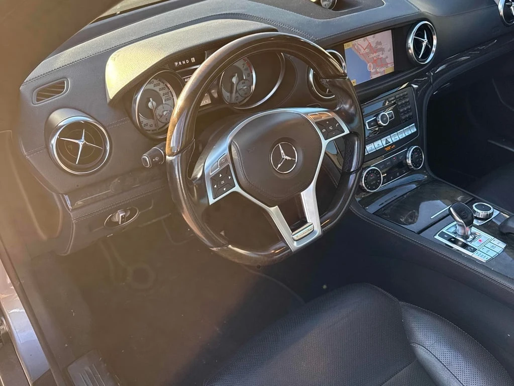 Mercedes-Benz SL * 550 * CARFAX * БЕЗ ПЪРВОНАЧАЛНА ВНОСКА - изображение 5