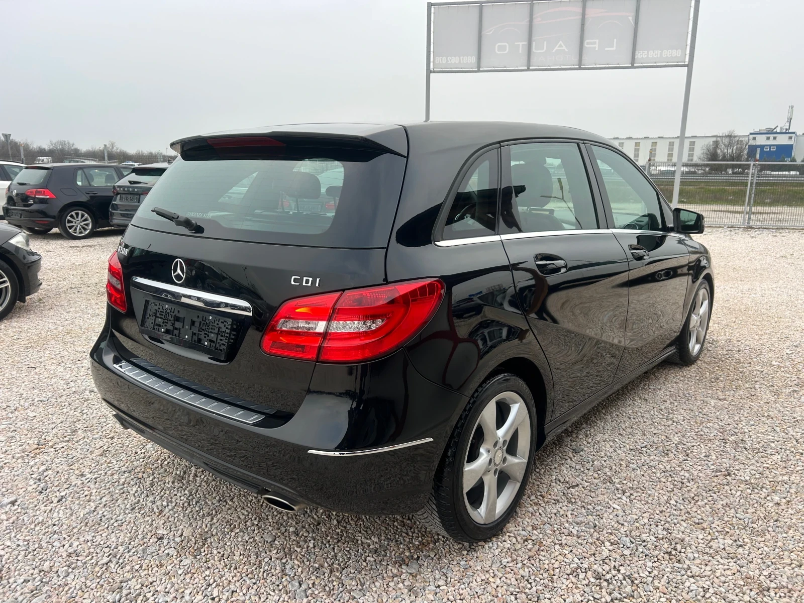 Mercedes-Benz B 200 * Premium* Automat* Distr* LED*  | Mobile.bg   4
