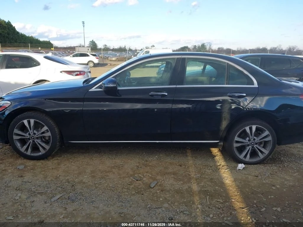 Mercedes-Benz C 300 * 4MATIC * CARFAX * ��� ������������ ������ | Mobile.bg � ����������� 14