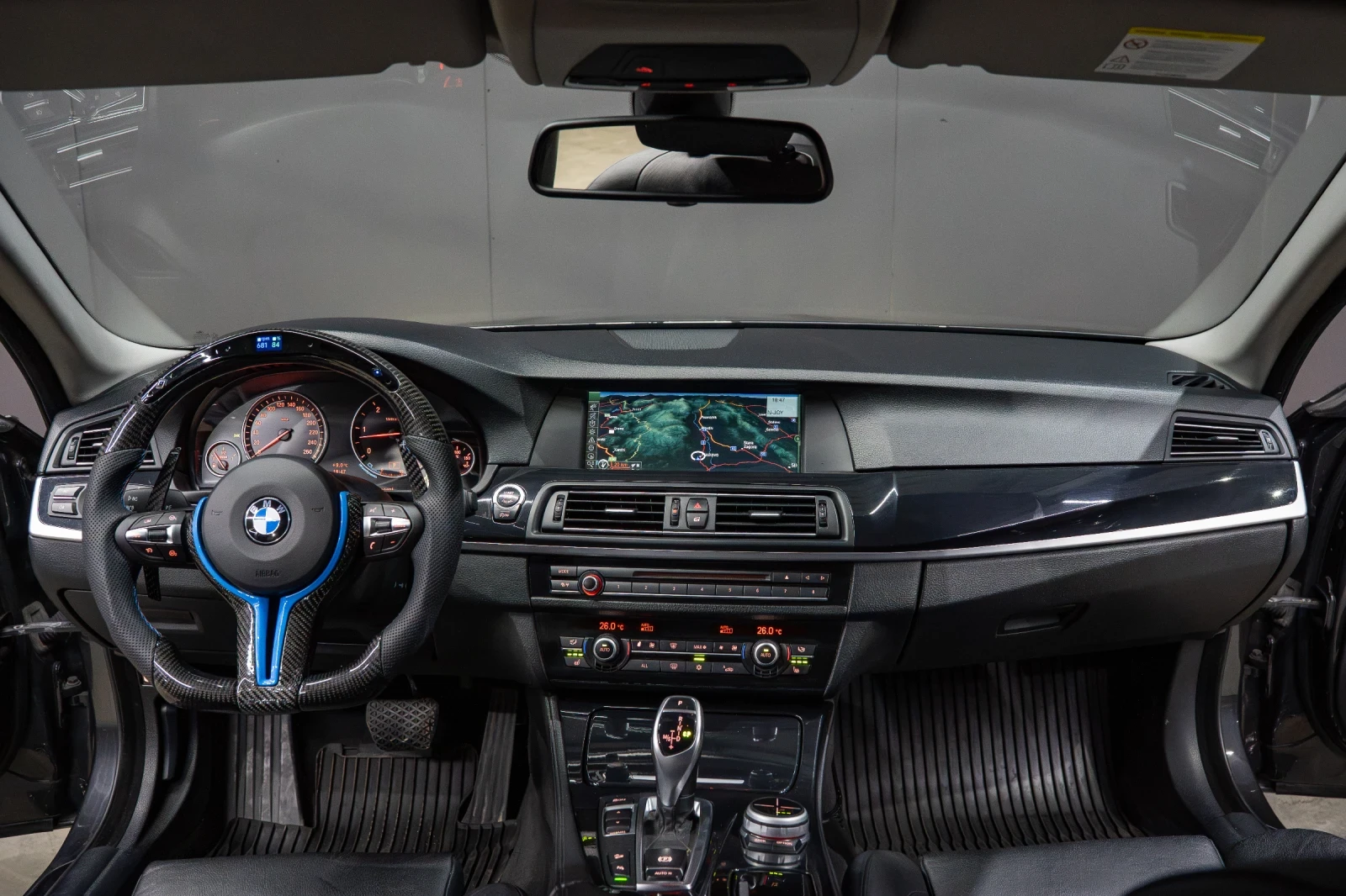 BMW 530 M-PERFORMANCE / 8ZF / AMBIENT / 20 zoll - изображение 10