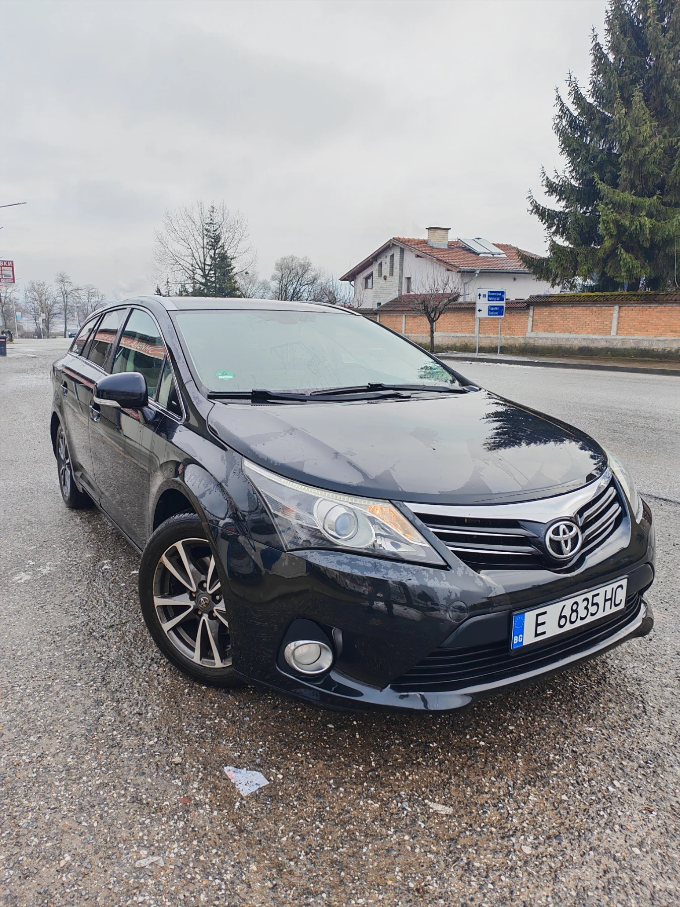 Toyota Avensis  - изображение 2