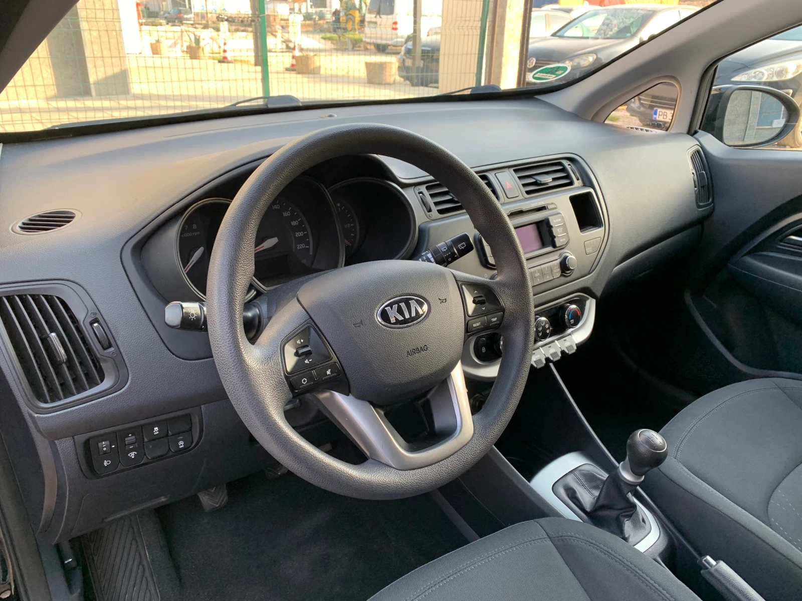 Kia Rio Attract / EURO 5 / KLIMA / HOLLAND, снимка 8 - Автомобили и джипове - 53758701