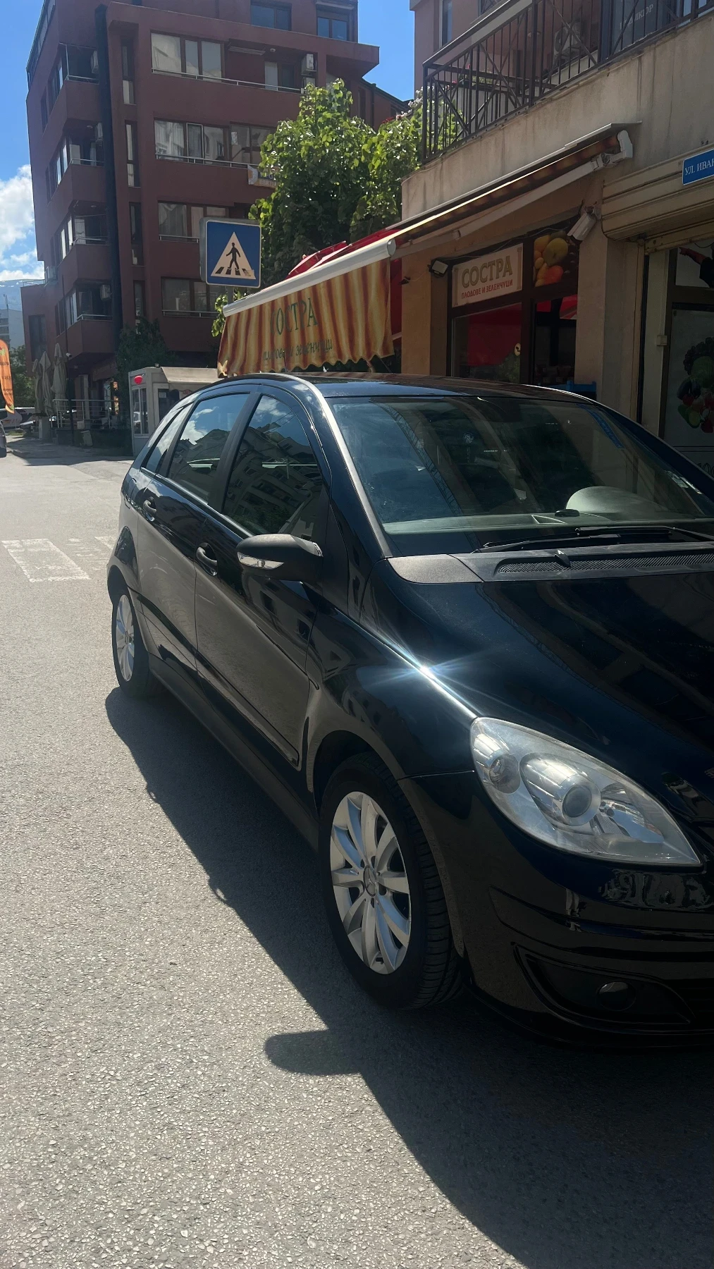 Mercedes-Benz B 180, снимка 6 - Автомобили и джипове - 54623147