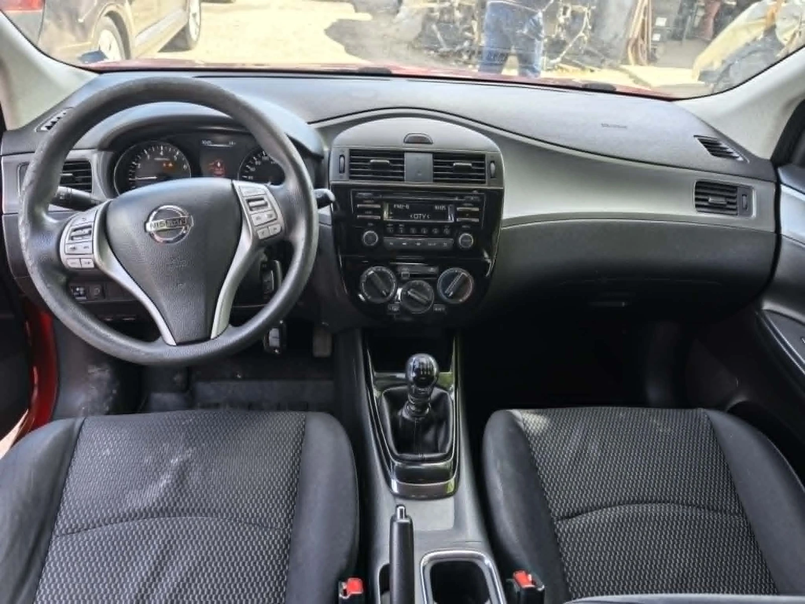 Nissan Pulsar 1.2i, снимка 8 - Автомобили и джипове - 54630343