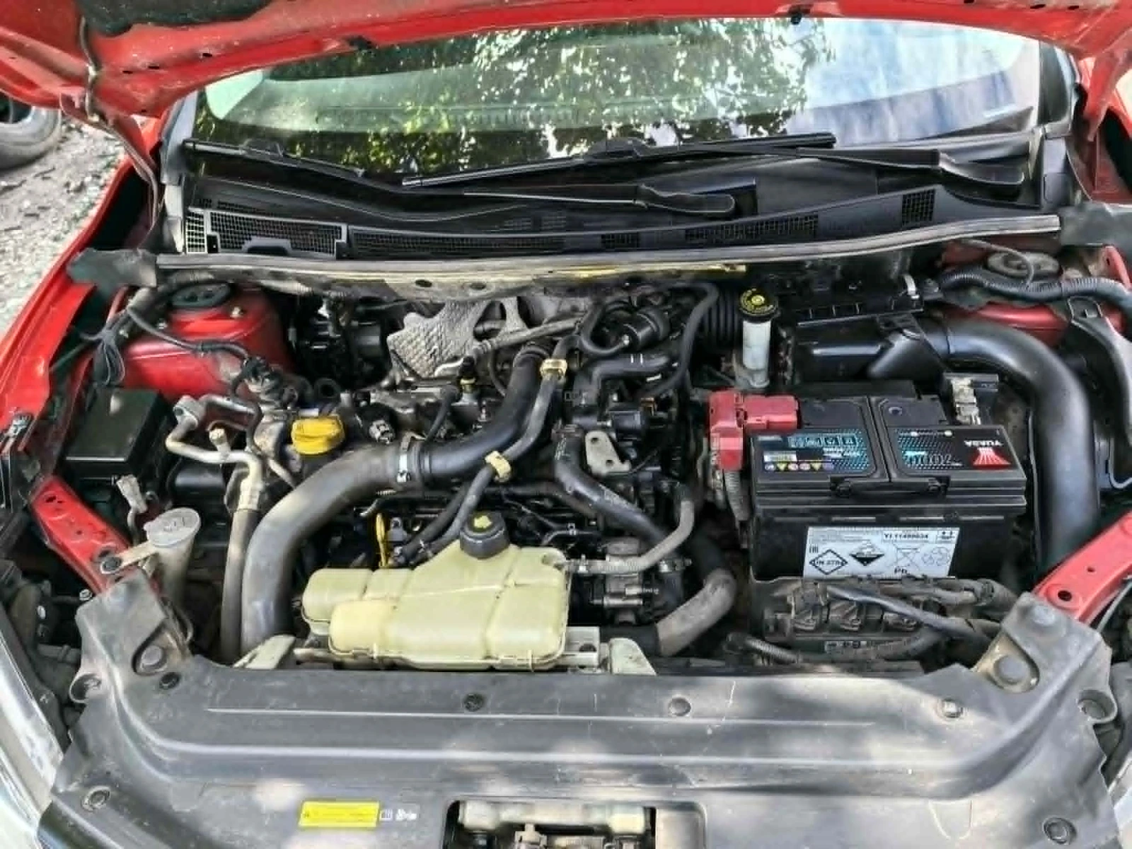 Nissan Pulsar 1.2i, снимка 14 - Автомобили и джипове - 54630343