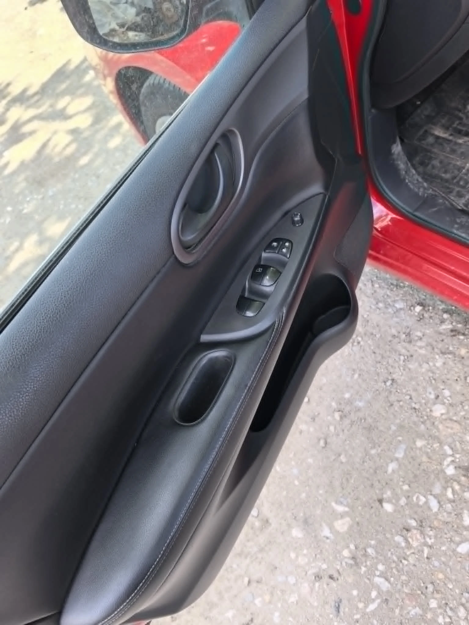 Nissan Pulsar 1.2i, снимка 7 - Автомобили и джипове - 54630343