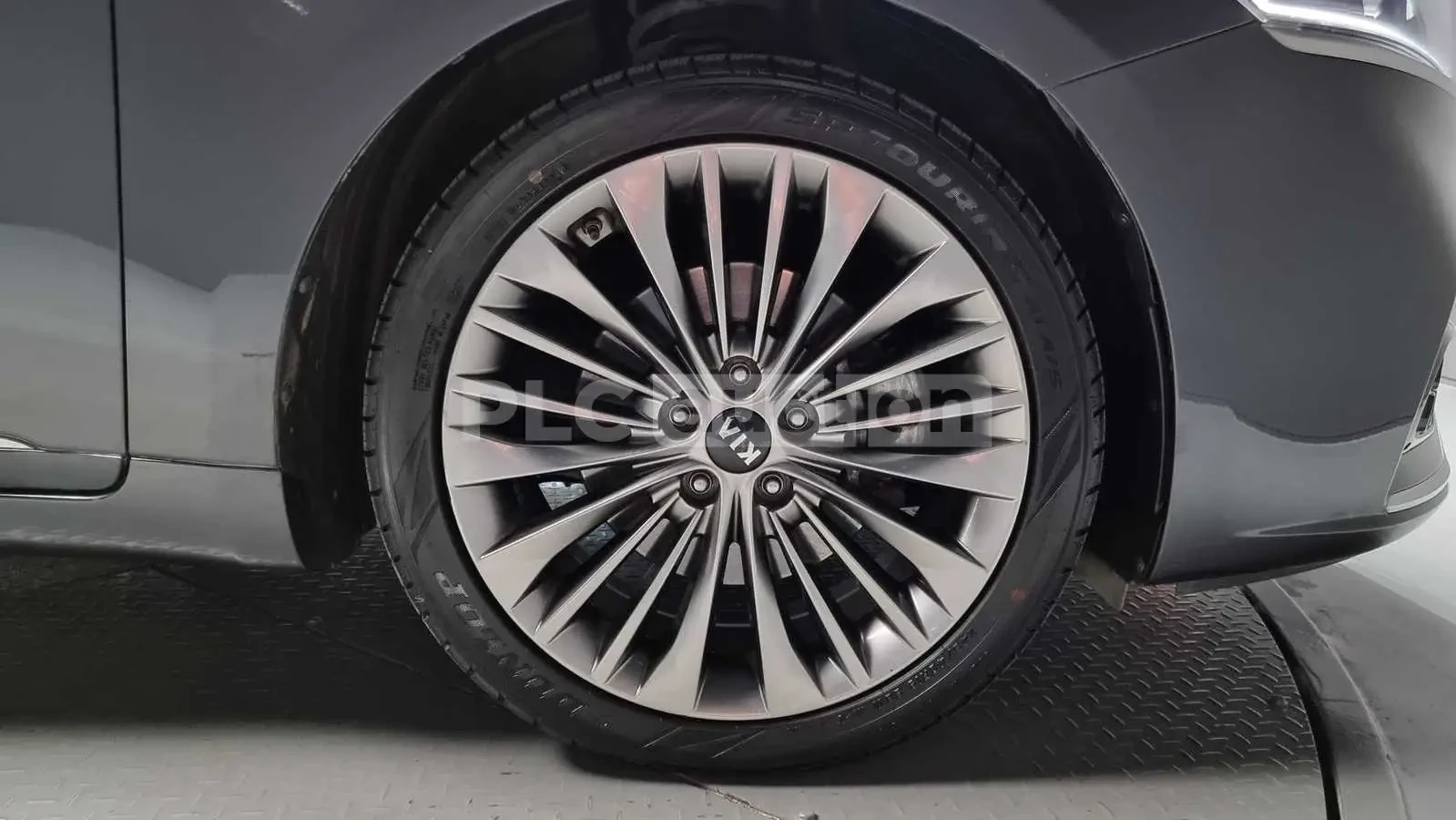 Kia K7 3.0 PRIME| 360| KRELL| HEAD UP| ПАНОРАМА, снимка 17 - Автомобили и джипове - 54697843