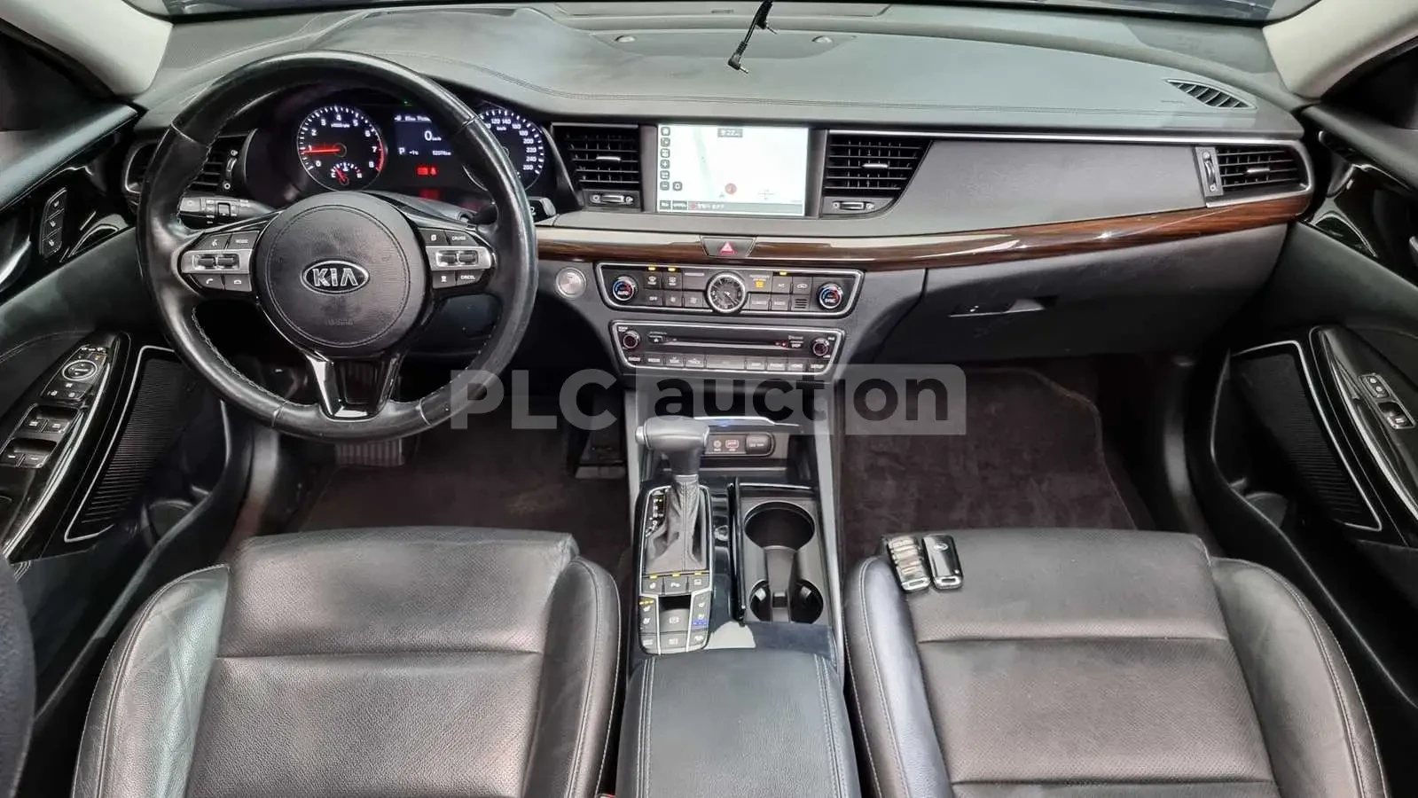 Kia K7 3.0 PRIME| 360| KRELL| HEAD UP| ПАНОРАМА, снимка 2 - Автомобили и джипове - 54697843