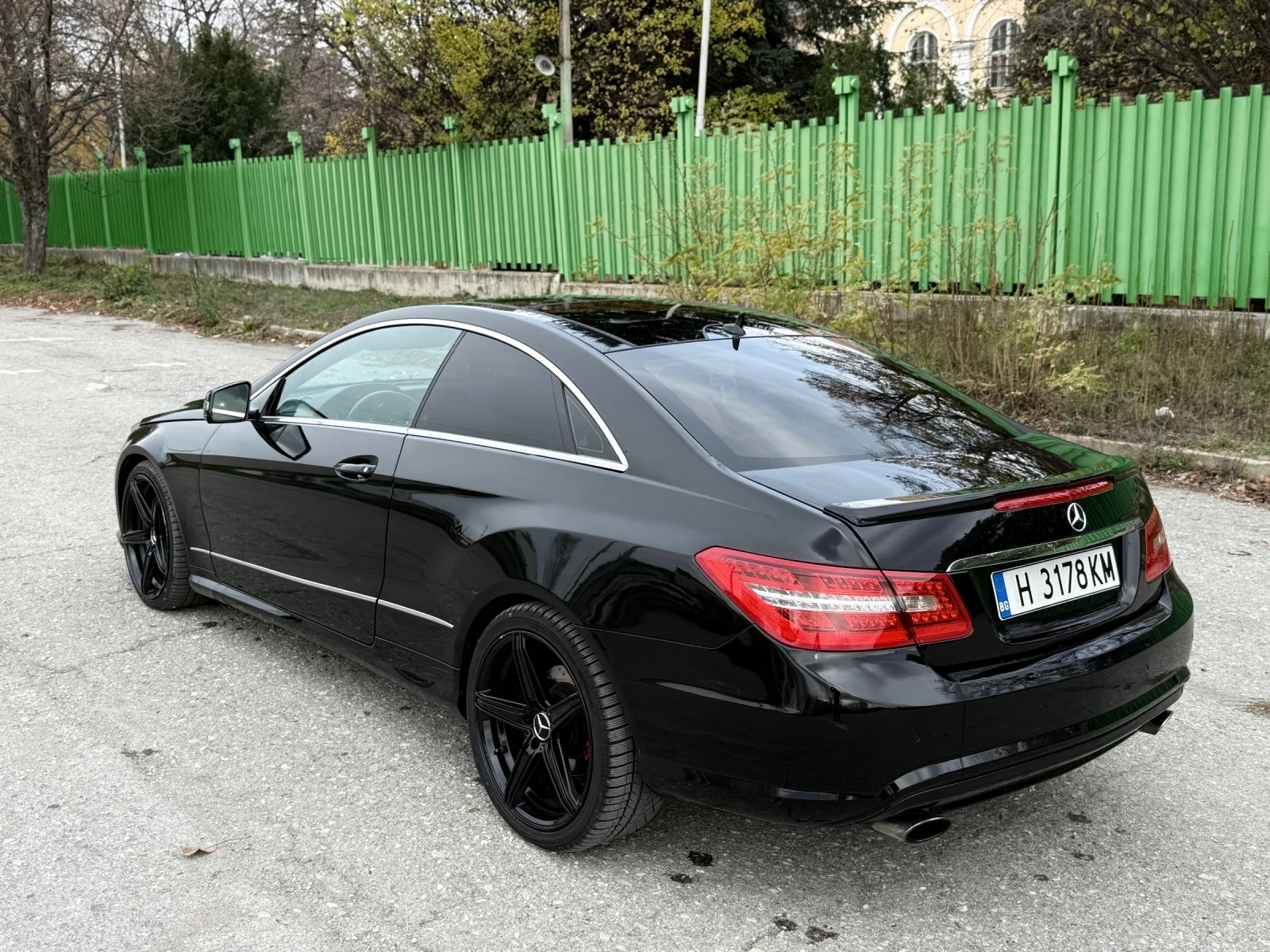 Mercedes-Benz E 350 AMG , снимка 4 - Автомобили и джипове - 54813845