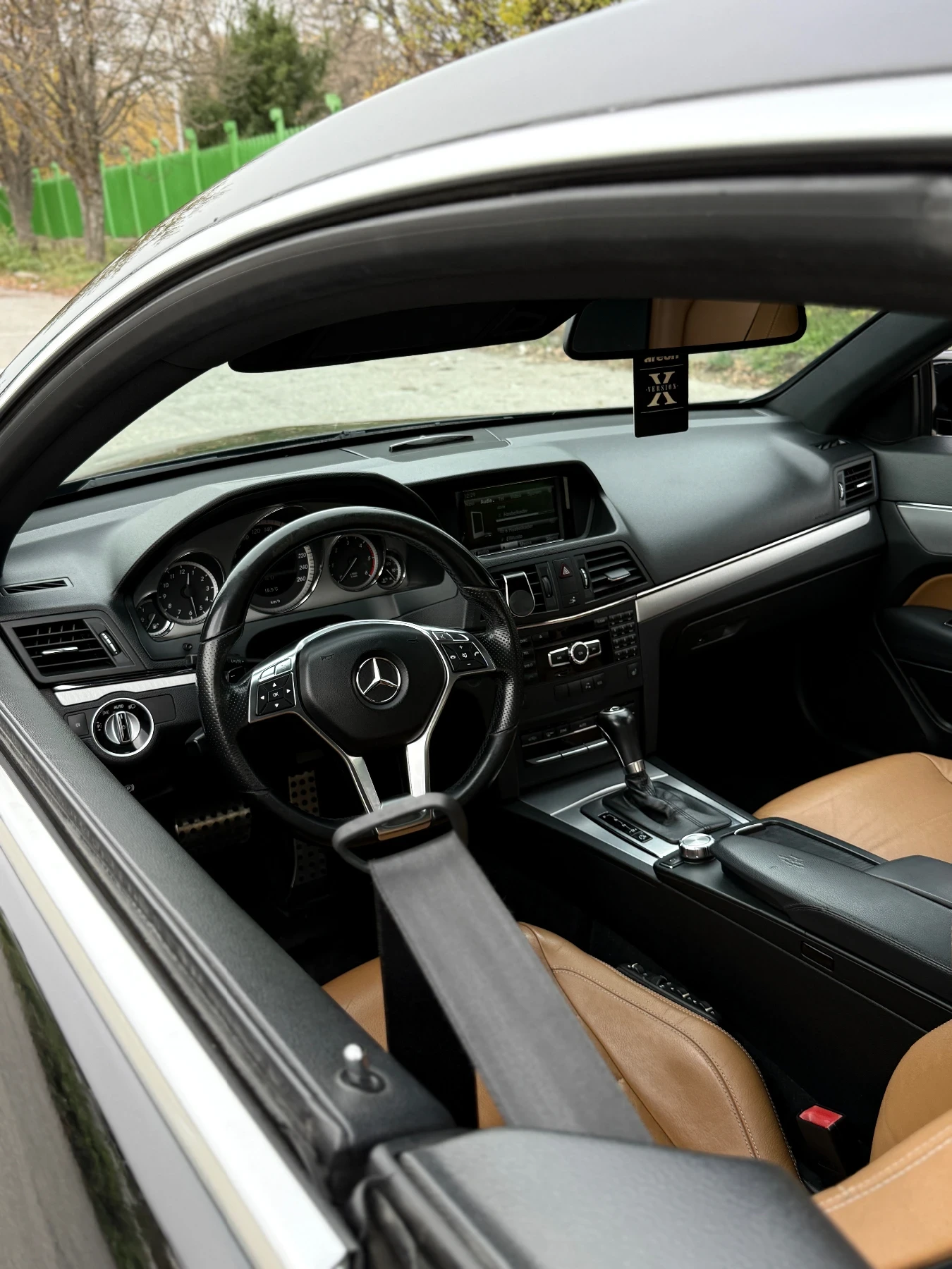 Mercedes-Benz E 350 AMG , снимка 10 - Автомобили и джипове - 54813845