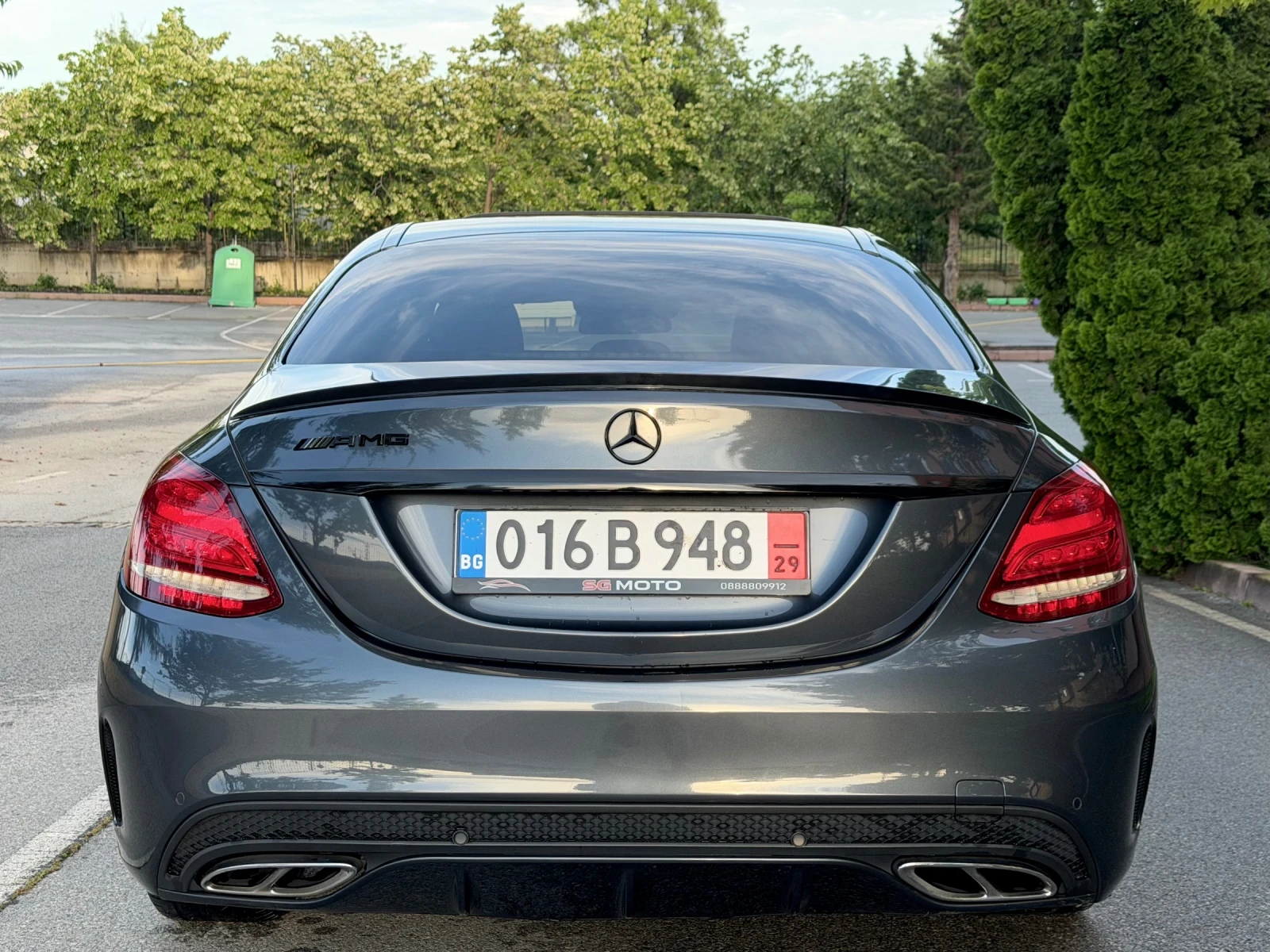 Mercedes-Benz C 220 AMG/Дистроник/Burmester/Head-up/Multibeam/Keyless, снимка 4 - Автомобили и джипове - 54948033