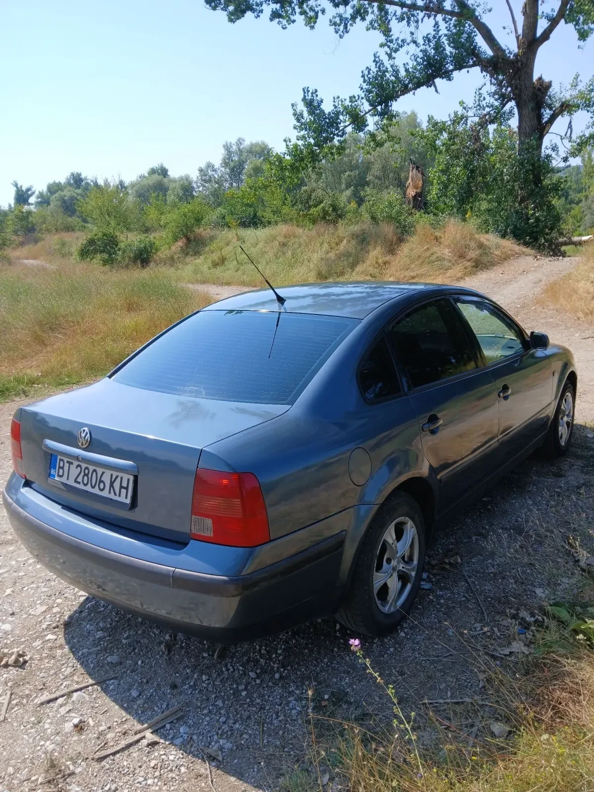 VW Passat, снимка 3 - Автомобили и джипове - 55317239