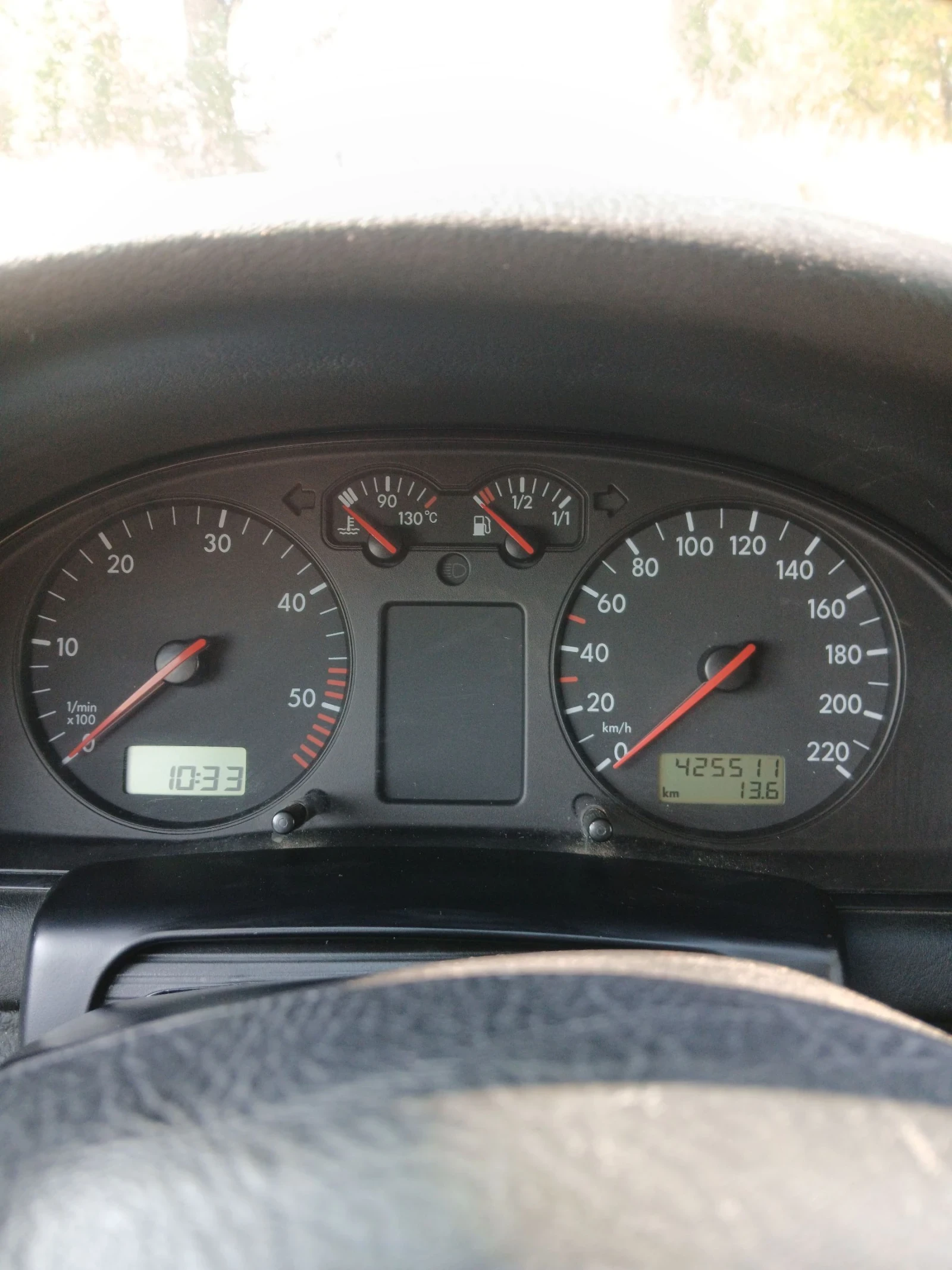 VW Passat, снимка 16 - Автомобили и джипове - 55317239