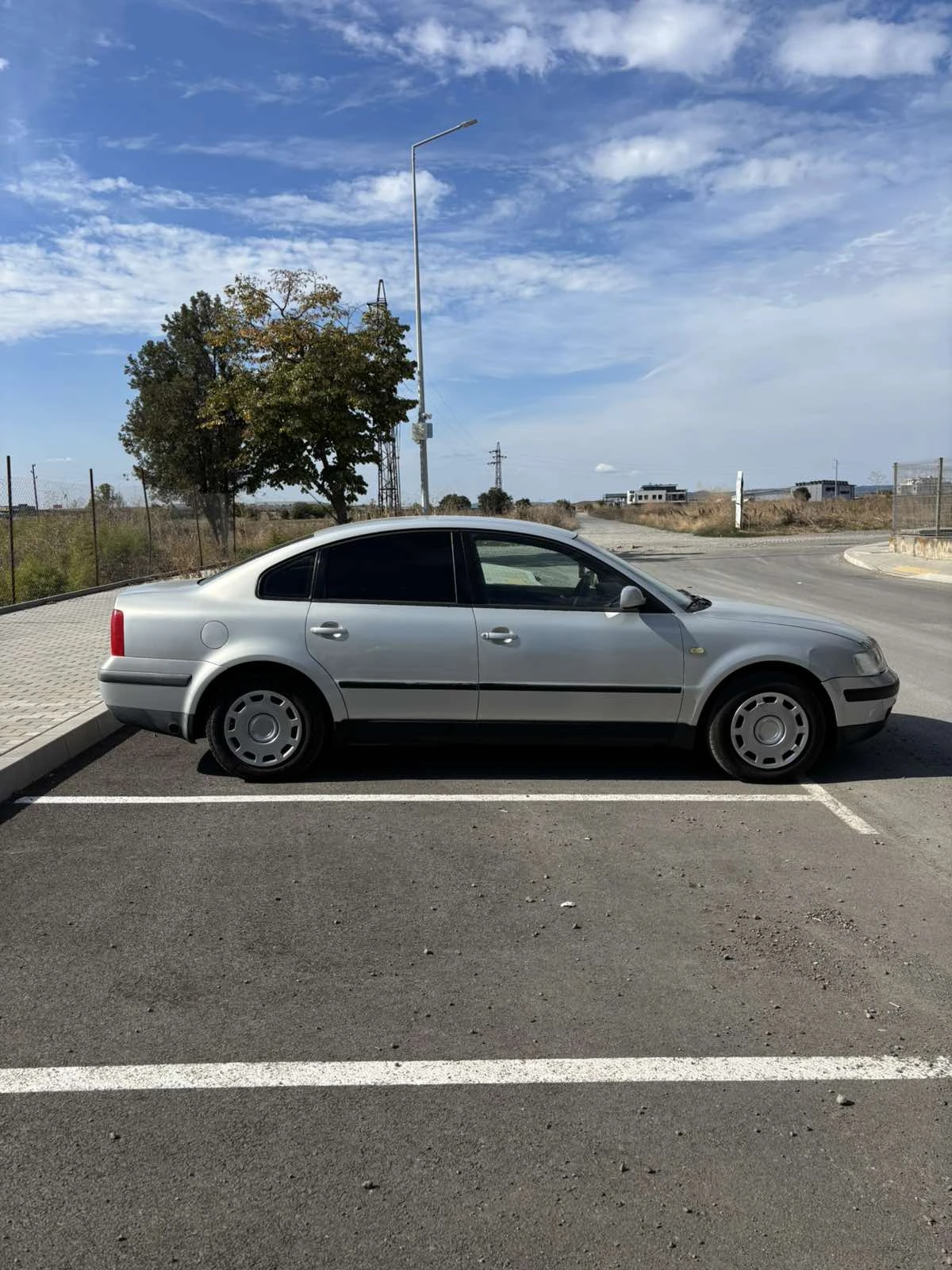 VW Passat Б5 1.6 GAZ, снимка 3 - Автомобили и джипове - 56139815