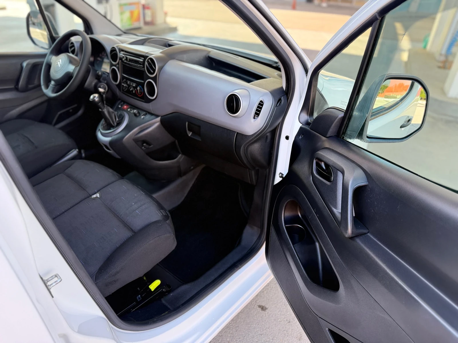 Citroen Berlingo 1.6 HDI ������ | Mobile.bg � ����������� 12