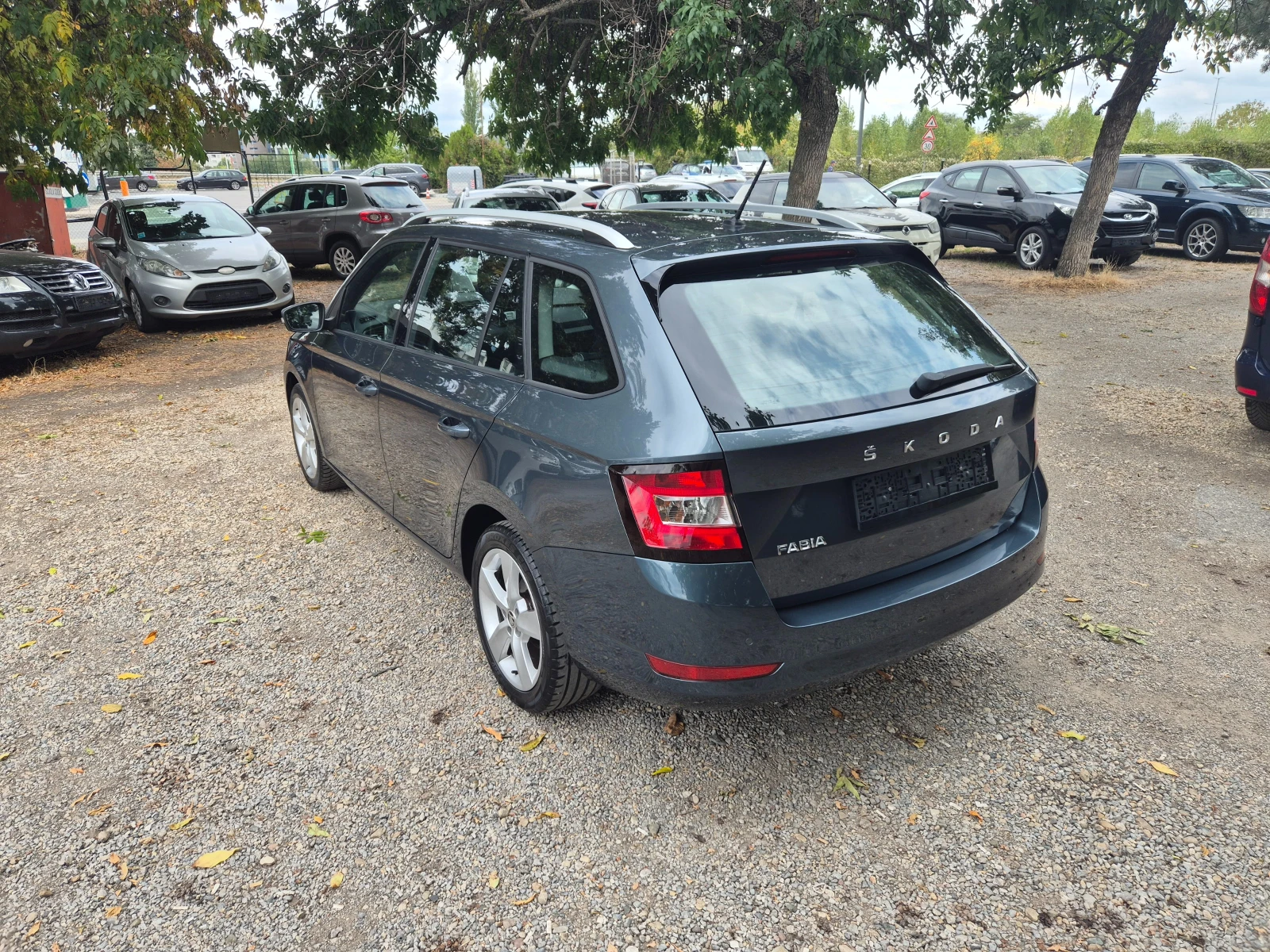Skoda Fabia 1.0TSI EURO-6D ���� 108000��.��� ���������  | Mobile.bg � ����������� 6