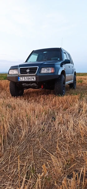 Suzuki Vitara 2000 V6 136 к.с., снимка 2